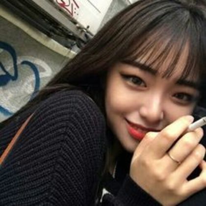 4ad26550ab35bb282c9eb9f49a5aa93c ulzzang smoking